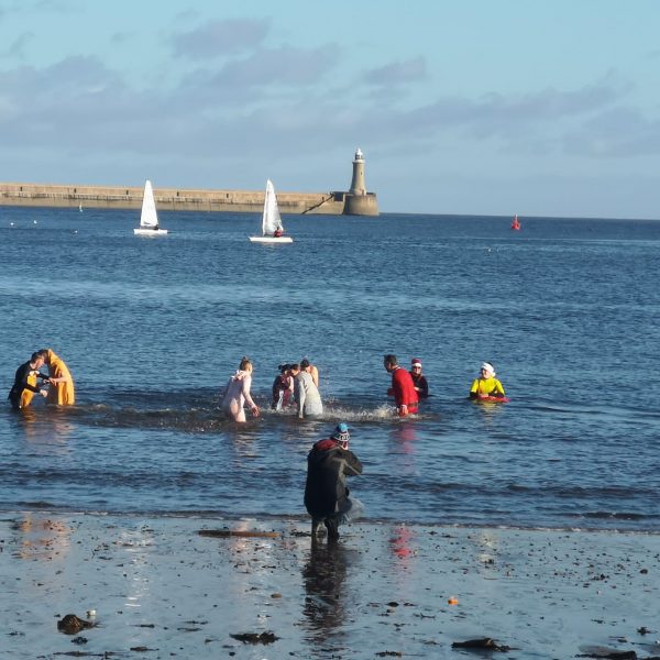 Boxing Day Dip Fundraising 3