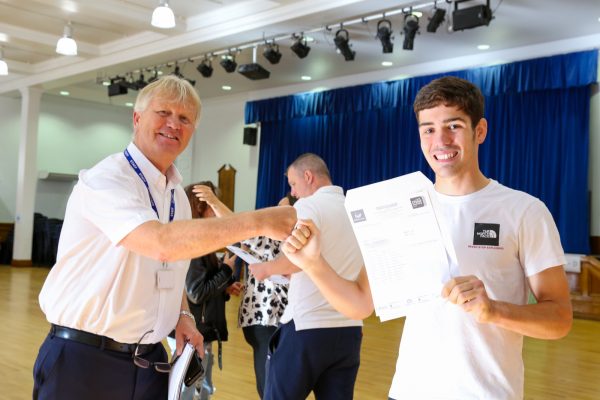 GCSE Results Day 2021_--3