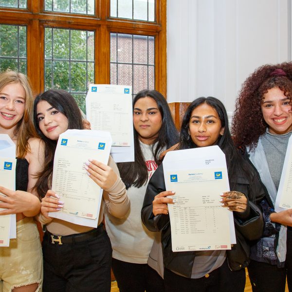 GCSE Results Day 2022-28