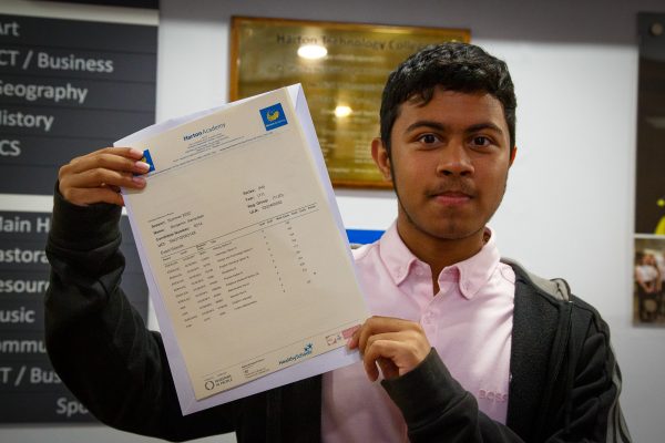 GCSE Results Day 2022-34